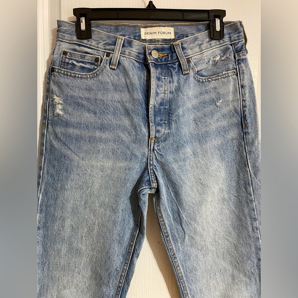 Aritzia Denim Forum Ex Boyfriend High Waist Button-fly Distressed Jeans Size 26 - Picture 3 of 11